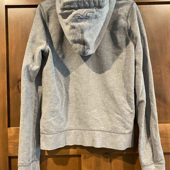 Hollister hoodie - Picture 2 of 5